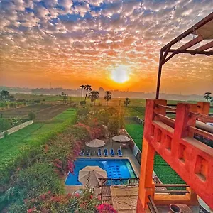3* Pensjonat Nile Compound